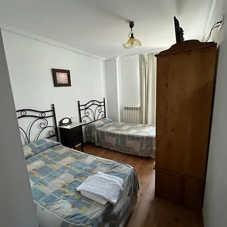 Rural El Puente 호텔 *